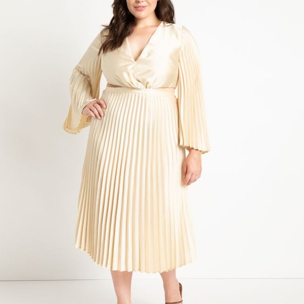 Eloquii Bridal Plus Size Satin Dress Size 26 NWT